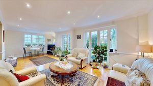 Photo 9- click for photo gallery